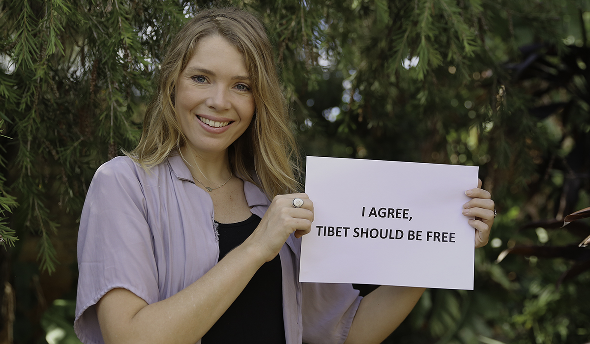 I+agree+Tibet+should+be+free.1200+by+700